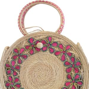 Handmade Flower Shoulder Handbag From Iraca Palm w